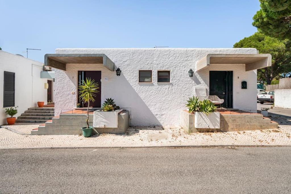 Sunny Villa With Golf Front View Vilamoura Exterior foto